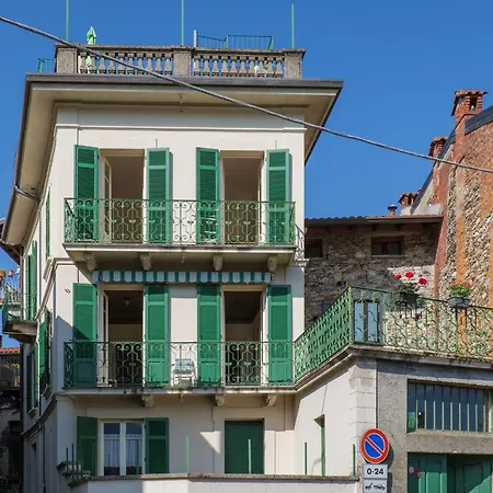 Casa Terra A Cielo Castelveccana